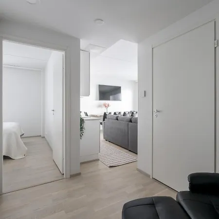 Apartmán Spacious 1br Apt. Next To Naesijaervi | Sauna & Free Parking Tampere